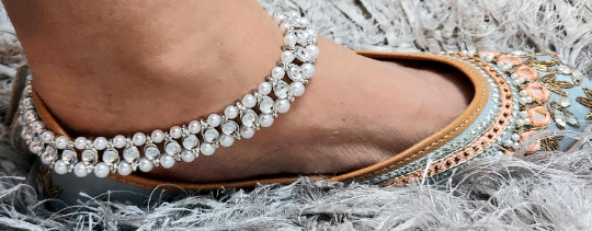 Beautiful silver anklet made from gemstones